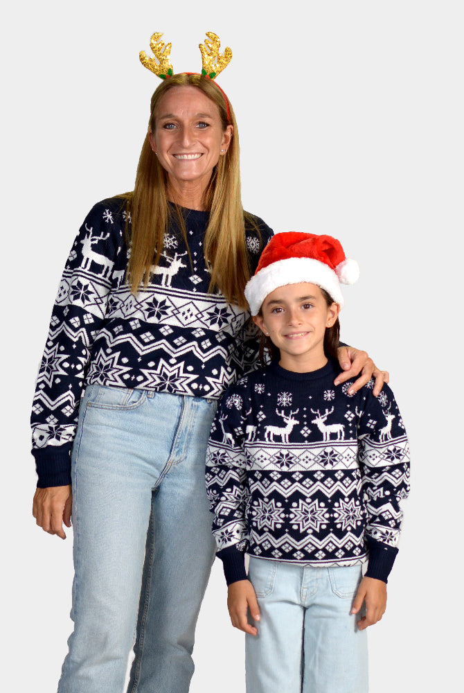 Maglione Natalizio per la Famiglia con Renne e Stelle Blu Nordic