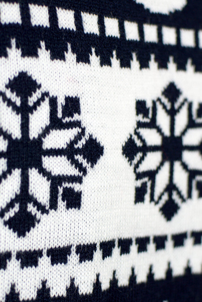 Maglione Natalizio Blu con Renne e Neve Uomo
