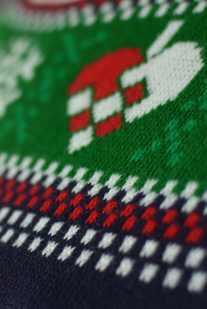 Maglione Natalizio con Luci LED per la Famiglia Blu con Albero di Natale