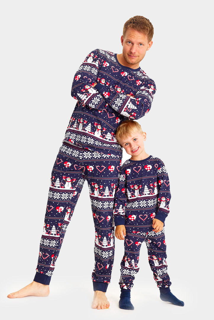 Pigiama Natalizio per Bambini e Uomo Blu con Pupazzi di Neve e Cuori