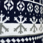 Maglione Natalizio da Uomo Blu Alberi di Natale e Renne Neve